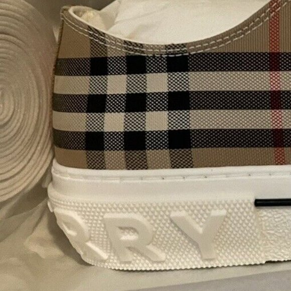 Burberry Sneakers men - Beige | 8095276 | GIGLIO.COM BURBERRY men\'s sneaker shoes beige